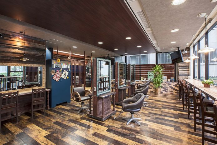 Special Offers For Curly Stylists At English Speaking Hair Salons