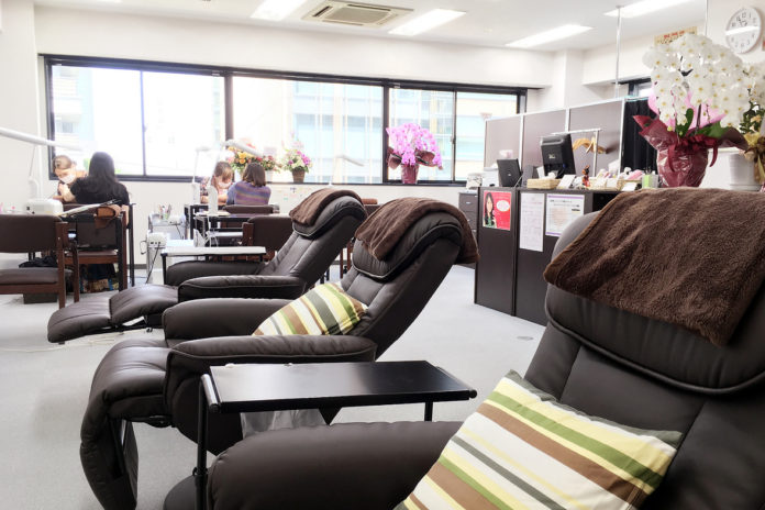 Nail Salon châu Á tại Shibuya