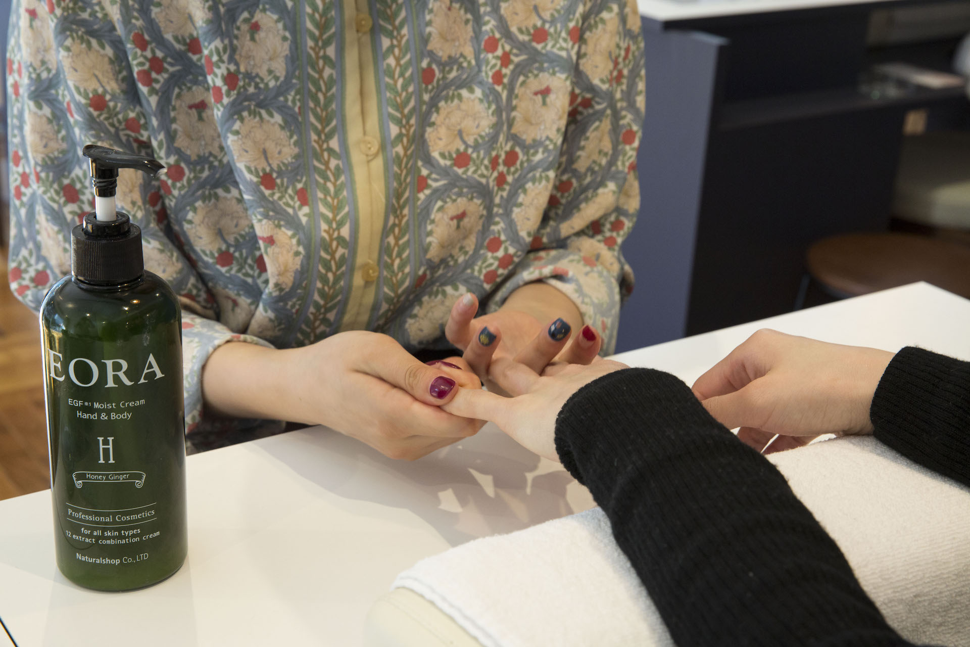 Experience Bespoke Japanese Nail Salon in Tokyo Daikanyama