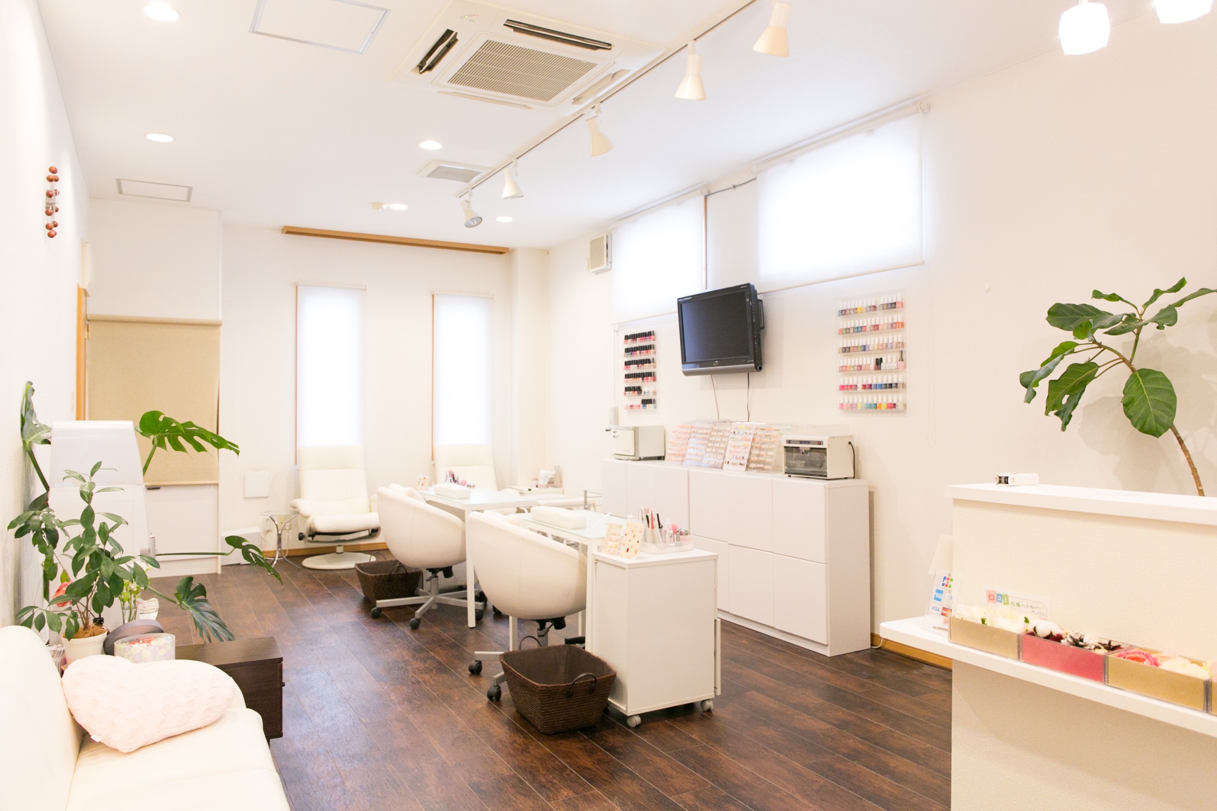 Pink Clover Nail Salon & School TOKYO BEAUTY STARS